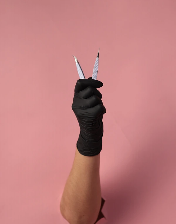 Extensions de cils et beauté du regard à Toulouse chez AlyCare